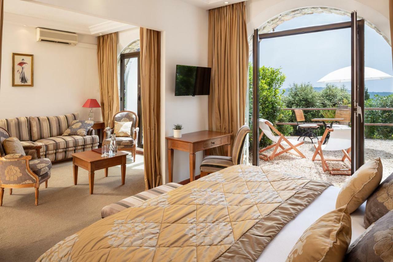 Hostellerie Le Baou Раматюл Екстериор снимка